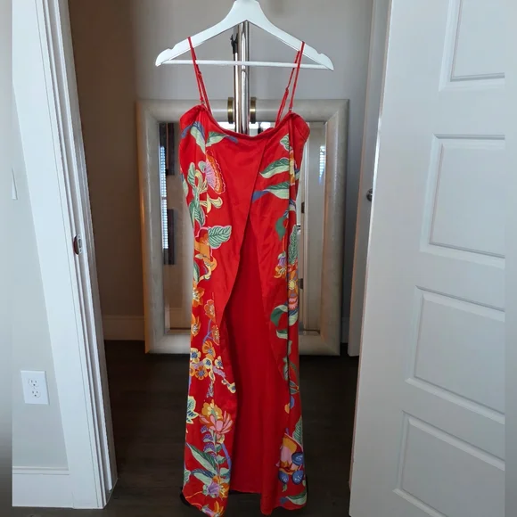 Anthropologie Strapless Pleated Column Midi Red Dress Size M - Picture 7 of 10